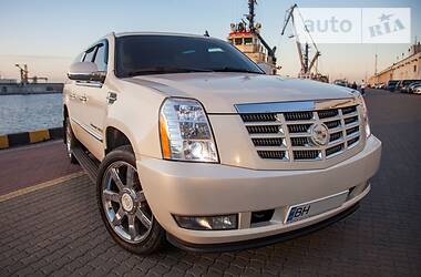 Внедорожник / Кроссовер Cadillac Escalade 2008 в Одессе