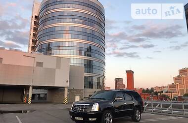 Позашляховик / Кросовер Cadillac Escalade 2008 в Дніпрі