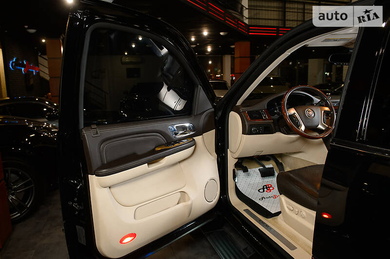 Пикап Cadillac Escalade 2007 в Одессе