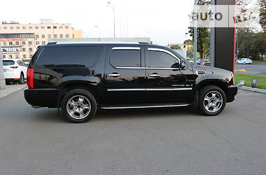 Позашляховик / Кросовер Cadillac Escalade 2008 в Києві