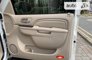 Пикап Cadillac Escalade 2012 в 