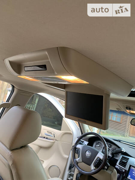 Пикап Cadillac Escalade 2012 в Ивано-Франковске