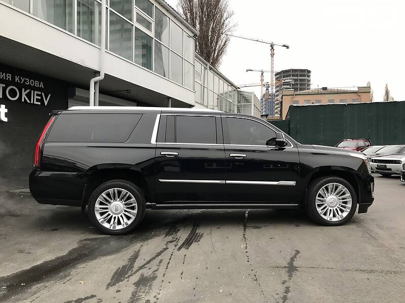 Внедорожник / Кроссовер Cadillac Escalade 2015 в Киеве