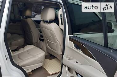 Внедорожник / Кроссовер Cadillac Escalade 2018 в 