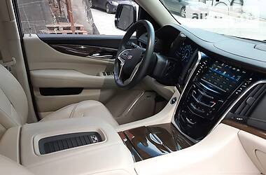 Внедорожник / Кроссовер Cadillac Escalade 2018 в 