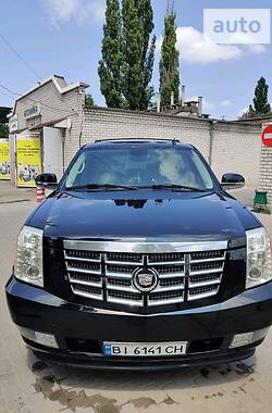 Позашляховик / Кросовер Cadillac Escalade 2007 в Кременчуці