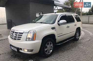 Внедорожник / Кроссовер Cadillac Escalade 2007 в 