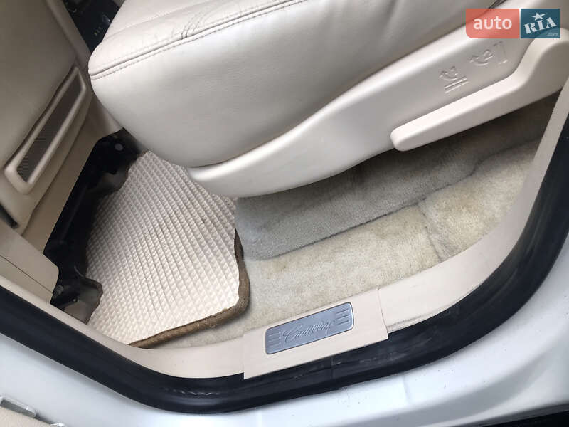 Внедорожник / Кроссовер Cadillac Escalade 2007 в Косове фото 18 Внедорожник / Кроссовер Cadillac Escalade 2007 в Косове