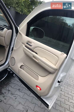 Внедорожник / Кроссовер Cadillac Escalade 2007 в 