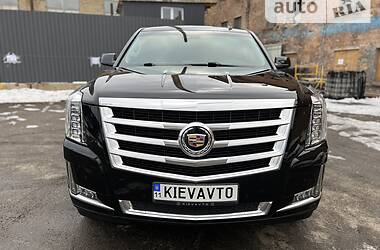 Внедорожник / Кроссовер Cadillac Escalade 2014 в Киеве