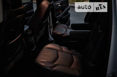 Позашляховик / Кросовер Cadillac Escalade 2017 в Вінниці