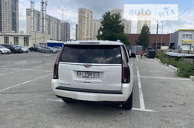 Внедорожник / Кроссовер Cadillac Escalade 2017 в Луцке