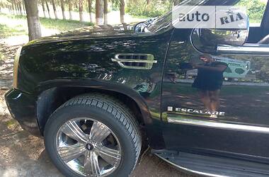 Внедорожник / Кроссовер Cadillac Escalade 2008 в Демидовке