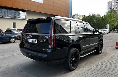 Внедорожник / Кроссовер Cadillac Escalade 2014 в Киеве