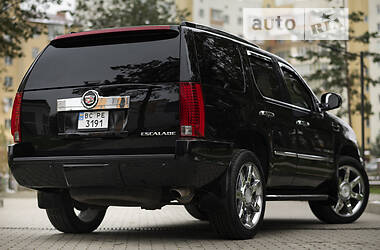 Универсал Cadillac Escalade 2007 в Львове