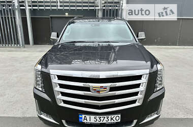 Внедорожник / Кроссовер Cadillac Escalade 2016 в 