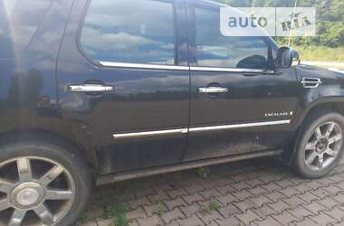 Внедорожник / Кроссовер Cadillac Escalade 2007 в Черновцах