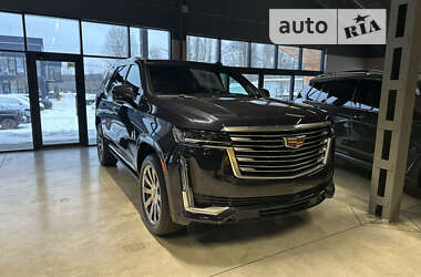 Седан Cadillac Escalade 2022 в Києві