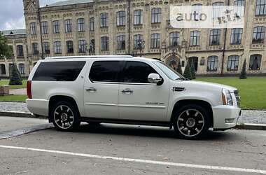 Позашляховик / Кросовер Cadillac Escalade 2008 в Києві