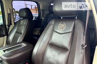 Позашляховик / Кросовер Cadillac Escalade 2010 в Києві