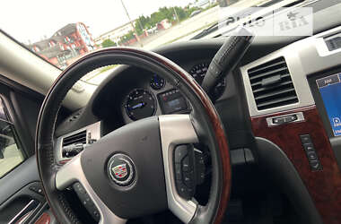 Позашляховик / Кросовер Cadillac Escalade 2007 в Дрогобичі