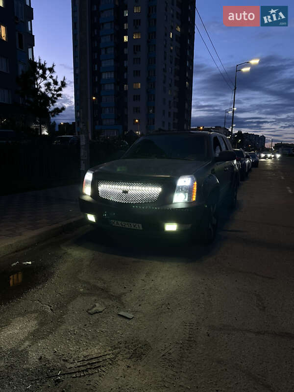 Внедорожник / Кроссовер Cadillac Escalade 2008 в Киеве