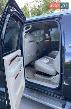 Внедорожник / Кроссовер Cadillac Escalade 2006 в 