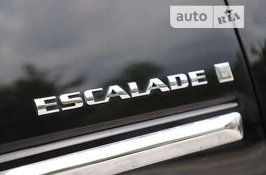 Внедорожник / Кроссовер Cadillac Escalade 2007 в Дрогобыче