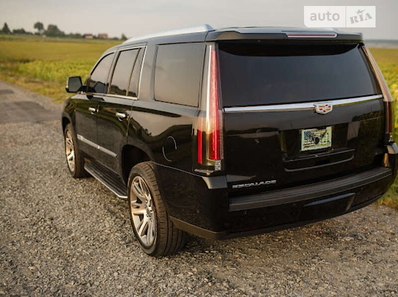 Позашляховик / Кросовер Cadillac Escalade 2019 в Івано-Франківську фото 9 Позашляховик / Кросовер Cadillac Escalade 2019 в Івано-Франківську