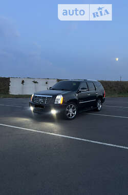 Позашляховик / Кросовер Cadillac Escalade 2007 в Києві