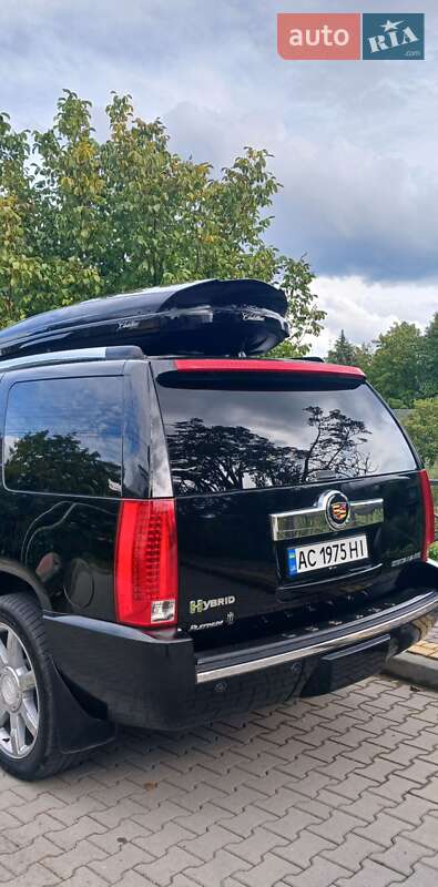 Внедорожник / Кроссовер Cadillac Escalade 2011 в Косове