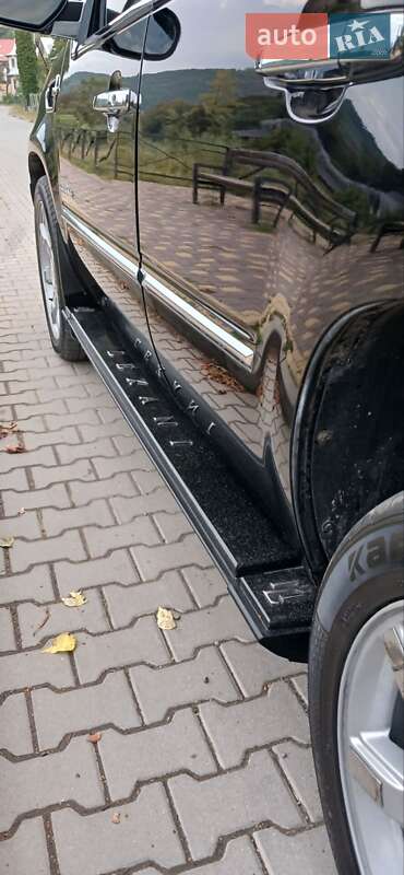 Внедорожник / Кроссовер Cadillac Escalade 2011 в Косове