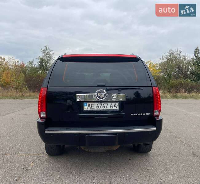 Позашляховик / Кросовер Cadillac Escalade 2008 в Кривому Розі