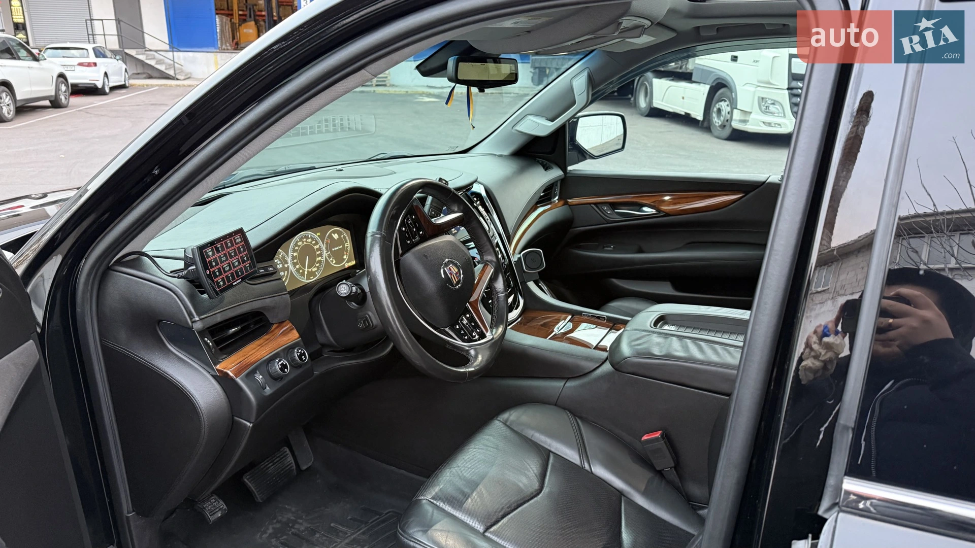2014 Cadillac Escalade - мініатюра 8