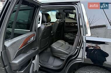 Позашляховик / Кросовер Cadillac Escalade 2014 в Петропавлівській Борщагівці