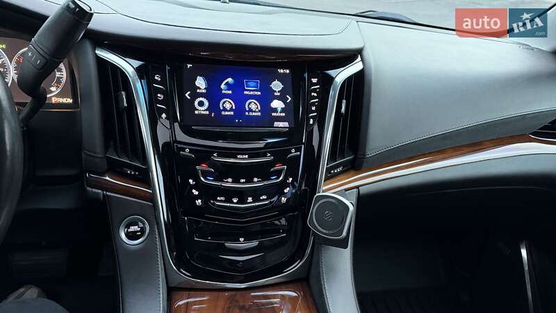 Внедорожник / Кроссовер Cadillac Escalade 2014 в Петропавловской Борщаговке фото 24 Внедорожник / Кроссовер Cadillac Escalade 2014 в Петропавловской Борщаговке