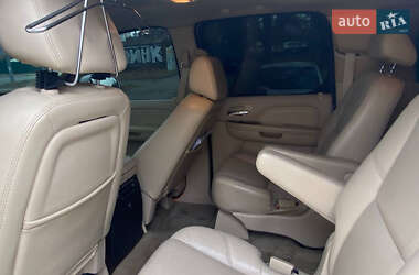 Внедорожник / Кроссовер Cadillac Escalade 2006 в 