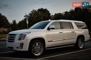 Внедорожник / Кроссовер Cadillac Escalade 2017 в Виннице