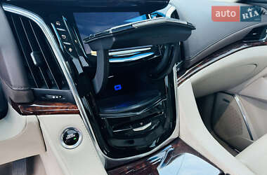 Внедорожник / Кроссовер Cadillac Escalade 2014 в Харькове