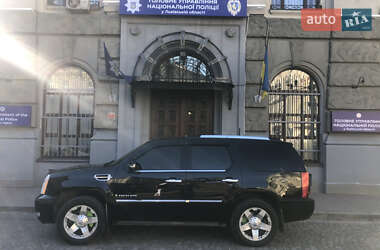 Позашляховик / Кросовер Cadillac Escalade 2007 в 