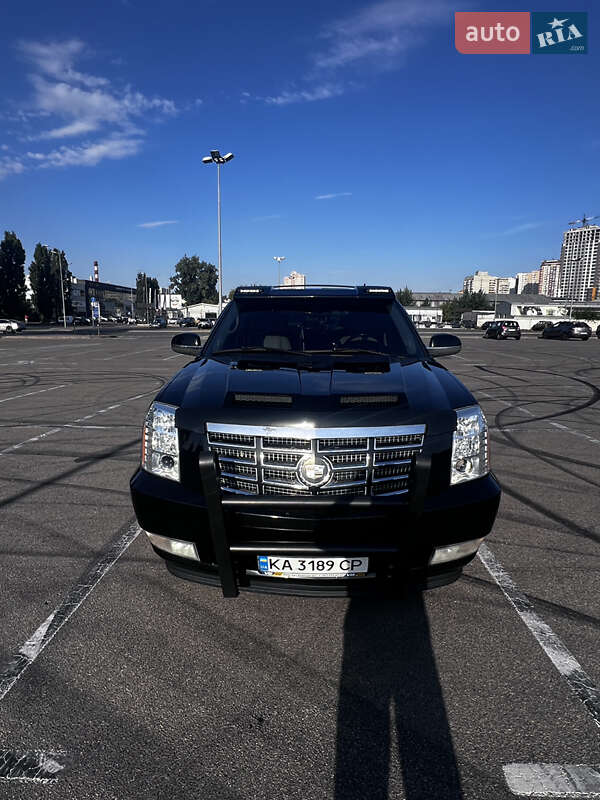 Позашляховик / Кросовер Cadillac Escalade 2008 в Києві фото 7 Позашляховик / Кросовер Cadillac Escalade 2008 в Києві
