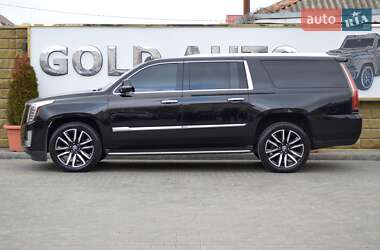 Внедорожник / Кроссовер Cadillac Escalade 2017 в 