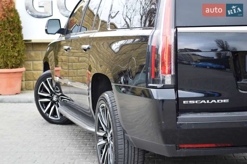 Внедорожник / Кроссовер Cadillac Escalade 2017 в Одессе