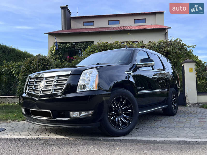 Cadillac Escalade 2013