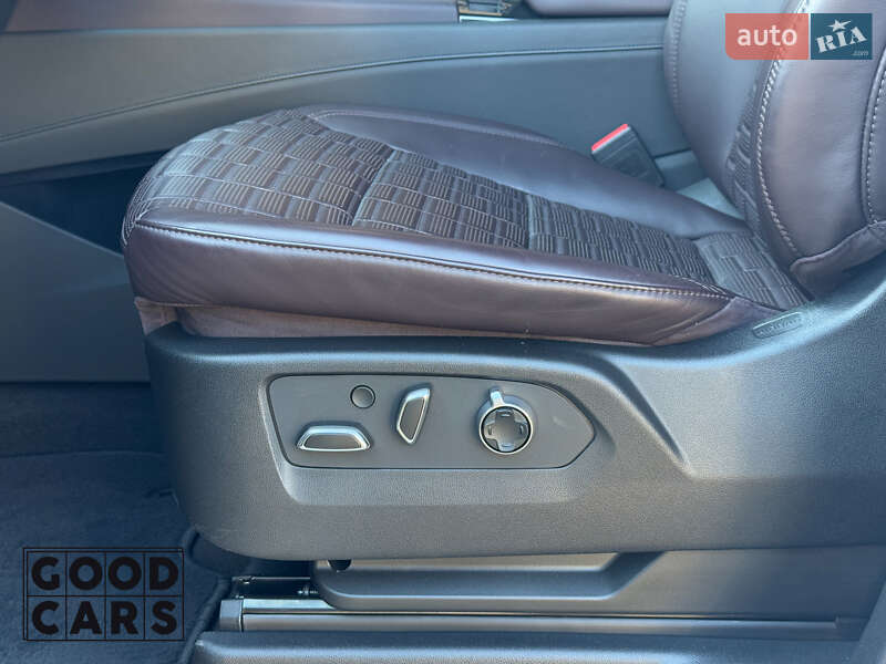 Внедорожник / Кроссовер Cadillac Escalade 2022 в Одессе фото 22 Внедорожник / Кроссовер Cadillac Escalade 2022 в Одессе