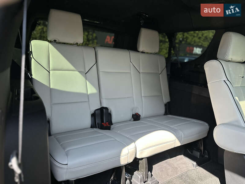 Внедорожник / Кроссовер Cadillac Escalade 2023 в Киеве фото 40 Внедорожник / Кроссовер Cadillac Escalade 2023 в Киеве