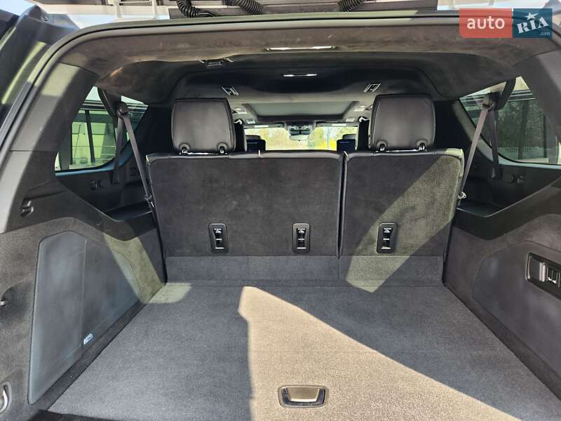 Внедорожник / Кроссовер Cadillac Escalade 2022 в Киеве