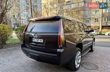 Внедорожник / Кроссовер Cadillac Escalade 2014 в 