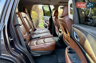 Внедорожник / Кроссовер Cadillac Escalade 2014 в 
