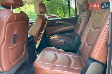 Внедорожник / Кроссовер Cadillac Escalade 2014 в 